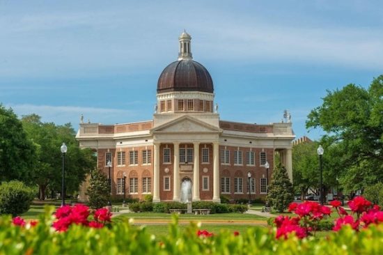 Portrait of MISSISSIPPI: Southern Miss Students, Alumni Earn National Science Foundation Funding, Recognition