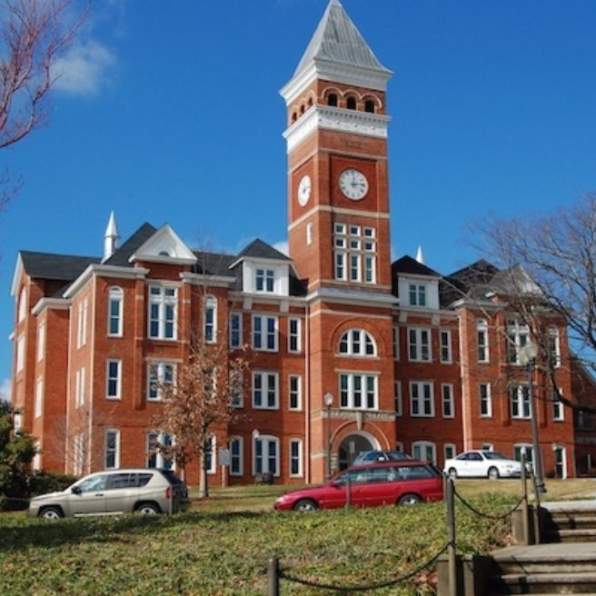 Portrait of SOUTH CAROLINA: 2025 Design by Biomedical Undergraduate Teams (DEBUT) Challenge Winners Include Clemson University IDeA Program