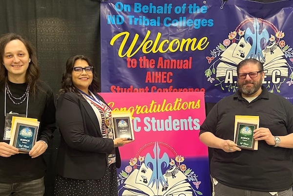 Portrait of NORTH DAKOTA: ND EPSCoR supports Student Research Showcase at AIHEC Student Conference